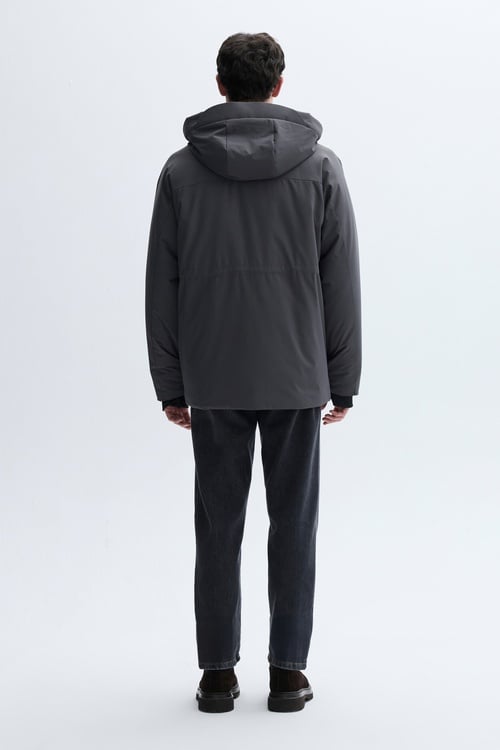 CEP DETAYLI KAPÜŞONLU MONT