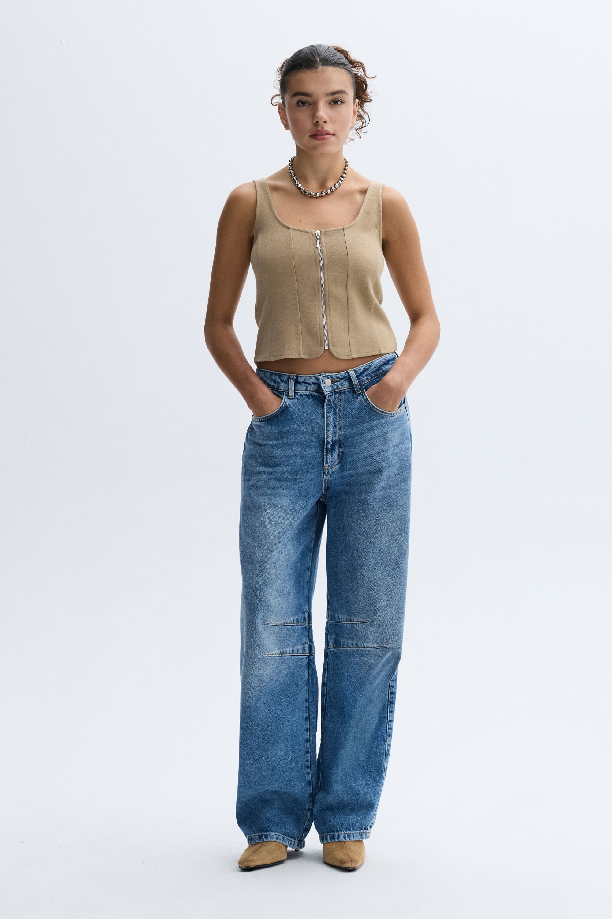 FITTED U YAKA FERMUARLI KOLSUZ BLUZ