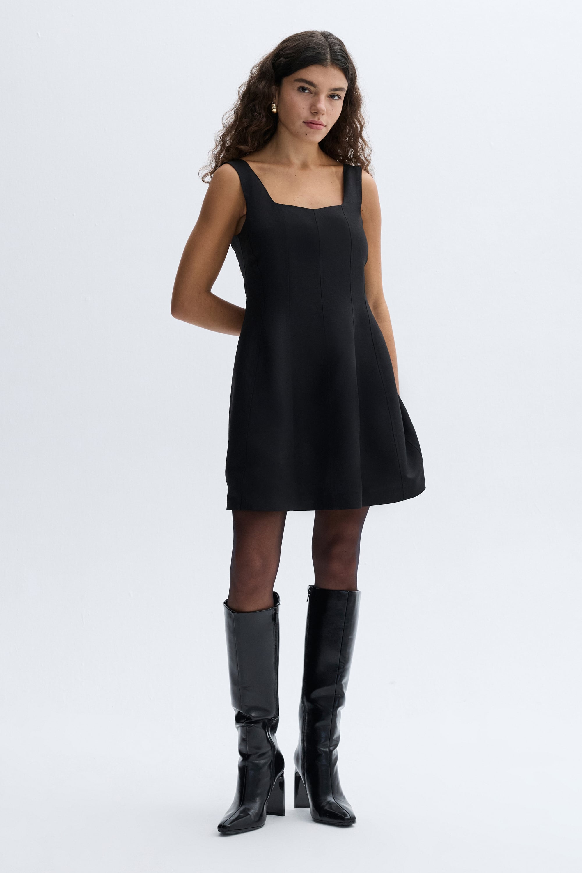 KETEN KARIŞIMLI KARE YAKA MİNİ ELBİSE