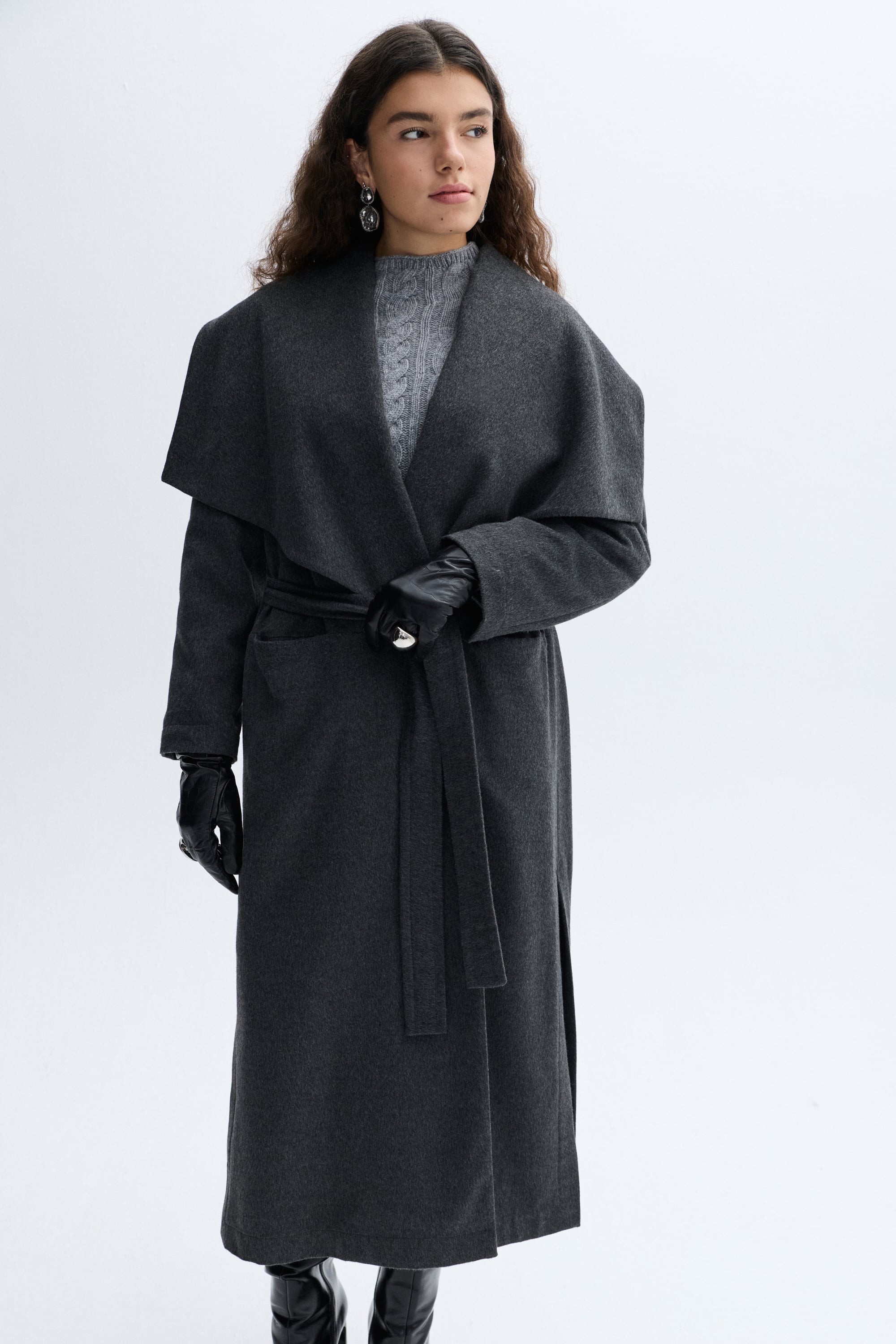 OVERSIZE KEMERLİ UZUN PALTO