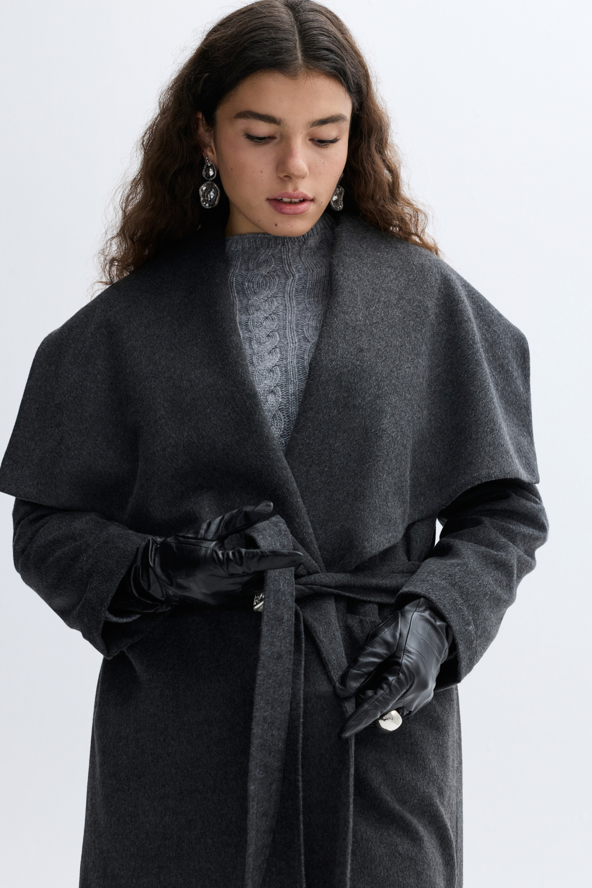 OVERSIZE KEMERLİ UZUN PALTO