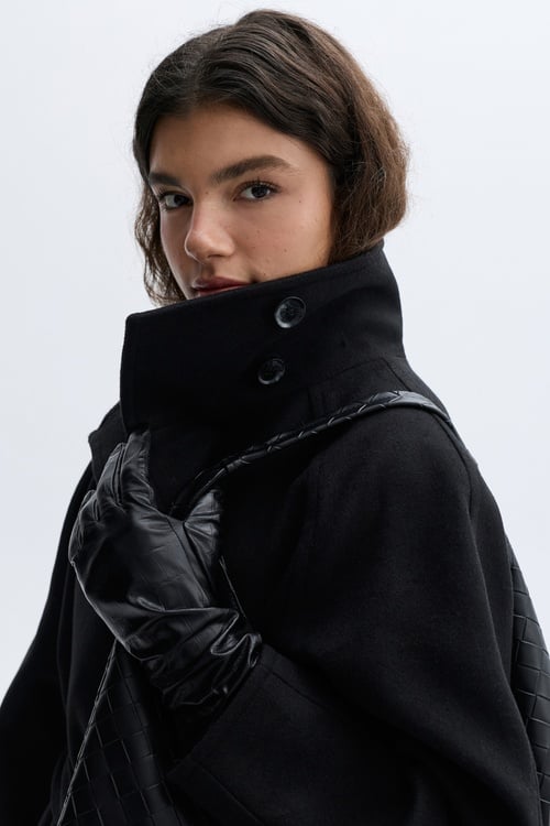 DİK YAKA KUŞAKLI UZUN KAŞE KABAN