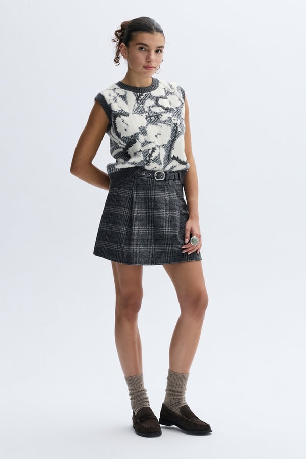 EKOSELİ KEMER DETAYLI MİNİ ETEK