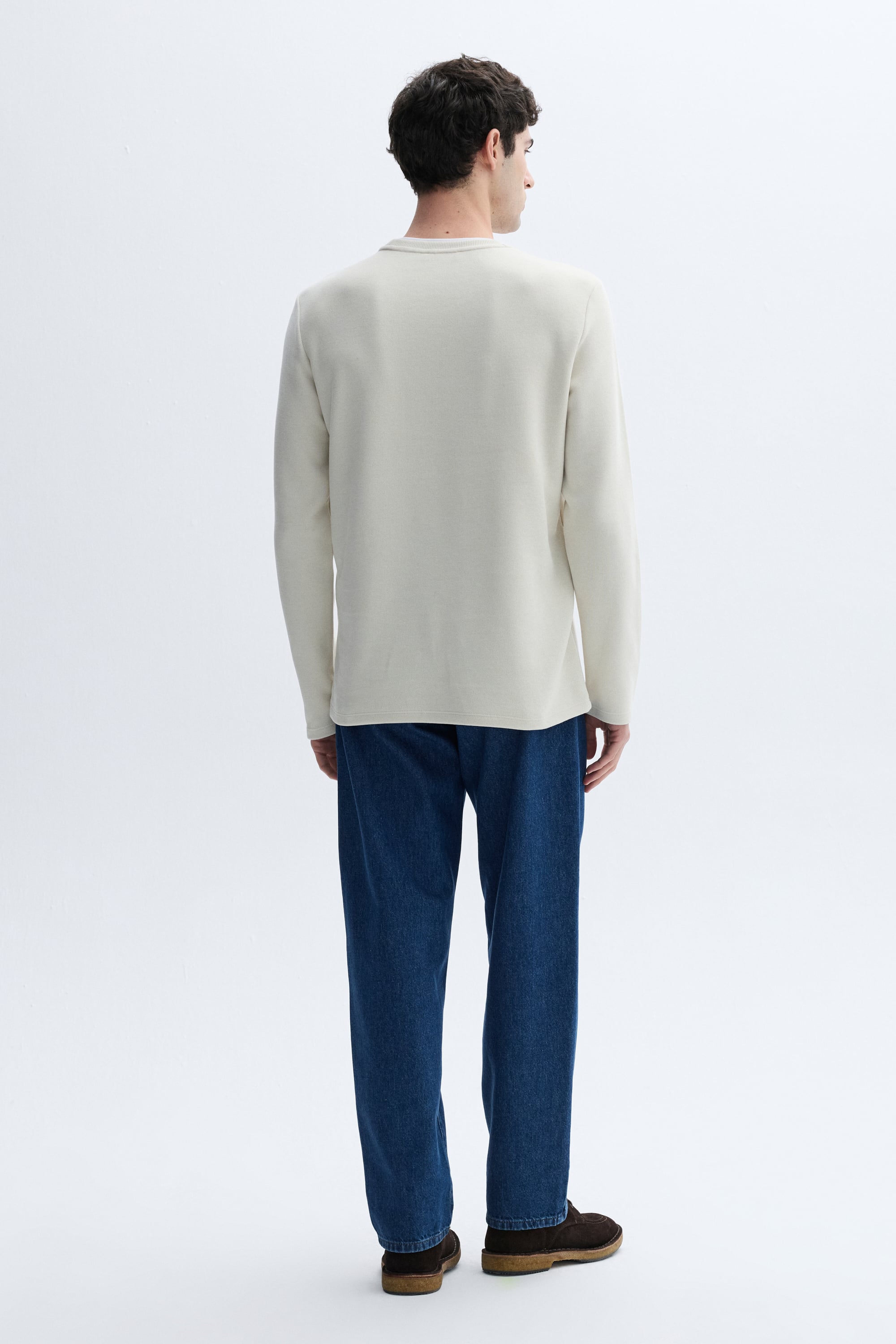 YAKA DETAYLI BİSİKLET YAKA SWEATSHIRT