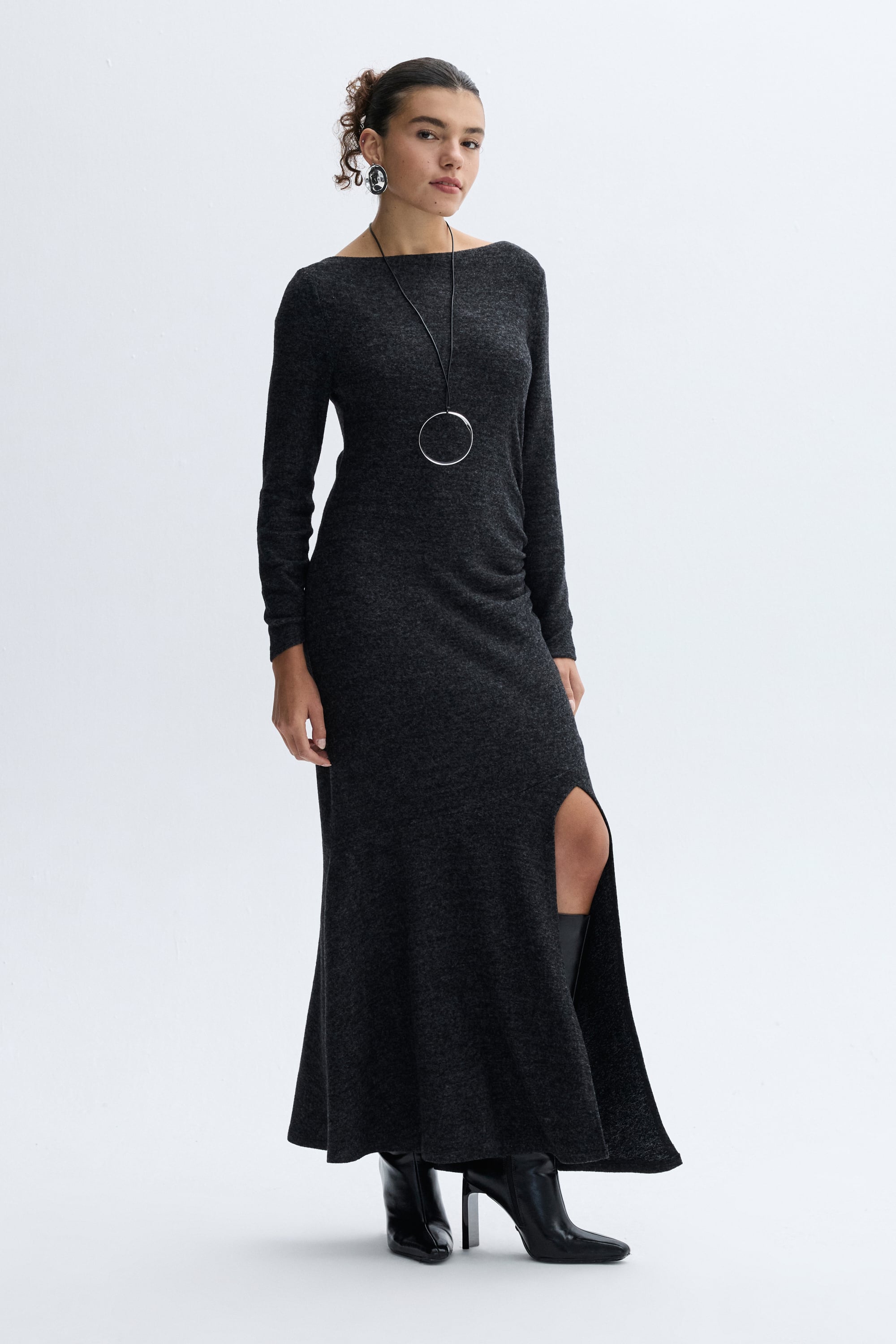 FITTED YIRTMAÇLI UZUN ELBİSE