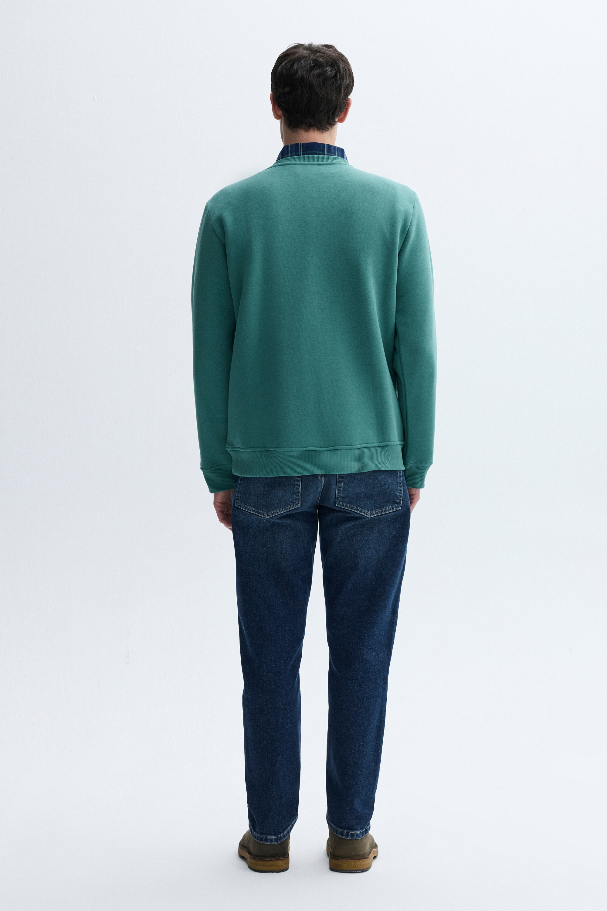 NAKIŞLI BİSİKLET YAKA SWEATSHIRT