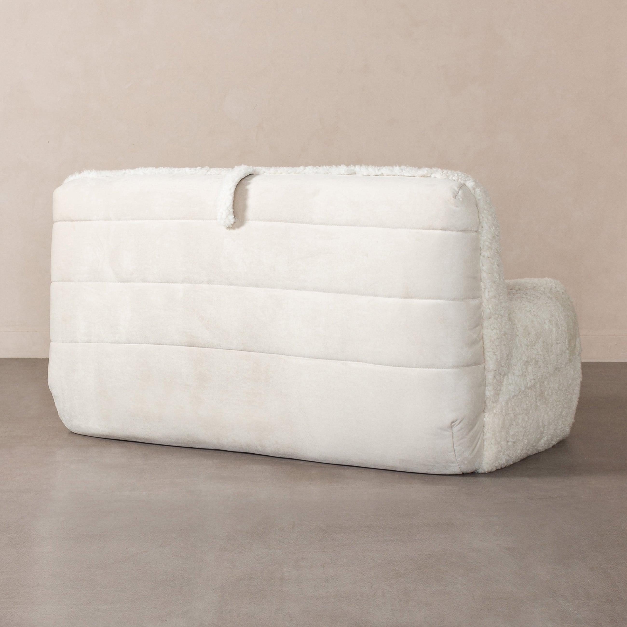 NOBU İKİLİ KÜRKLÜ BERJER BEYAZ