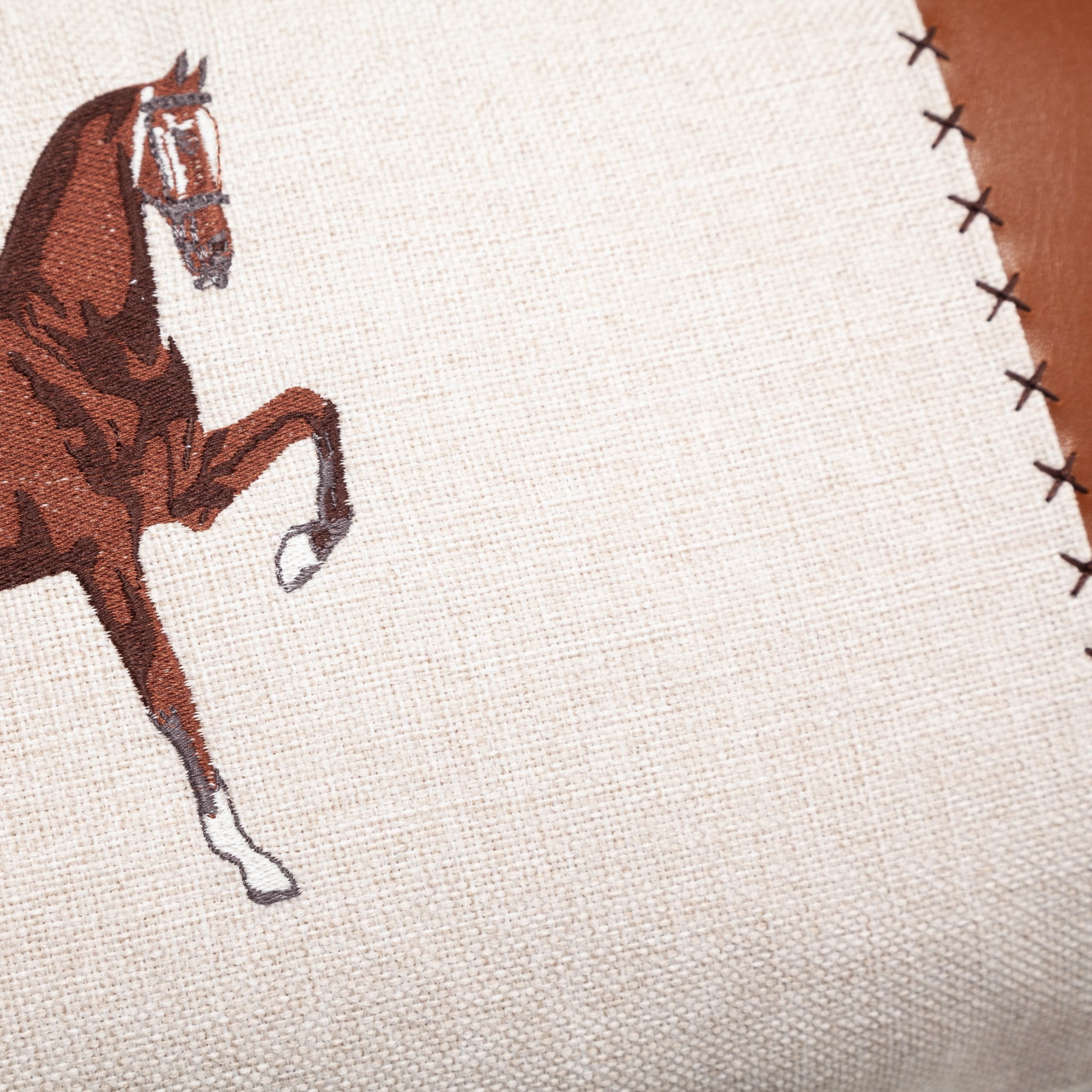 WILD AT KIRLENT EKRU 31X50