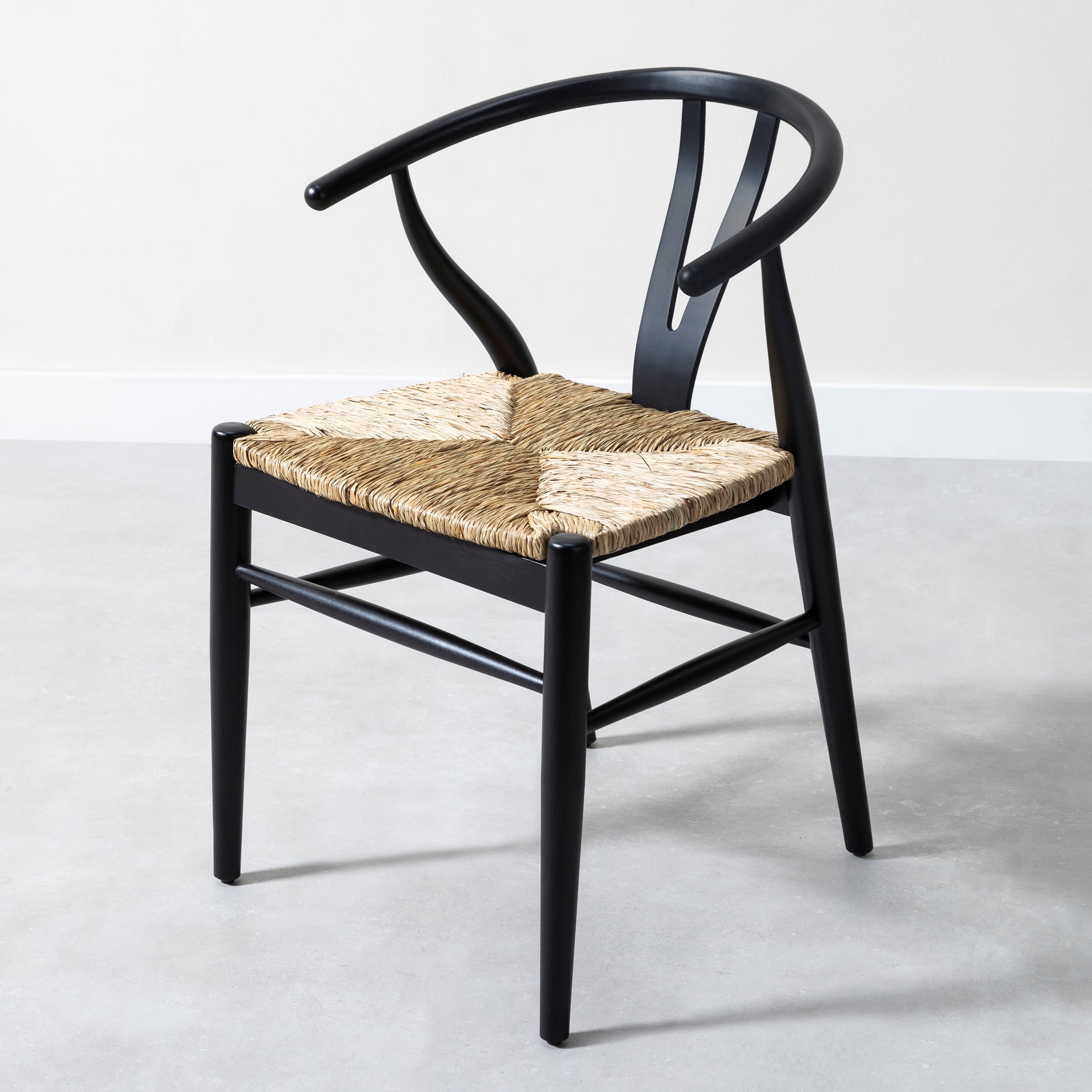 DANISH MASİF AHŞAP SANDALYE SİYAH