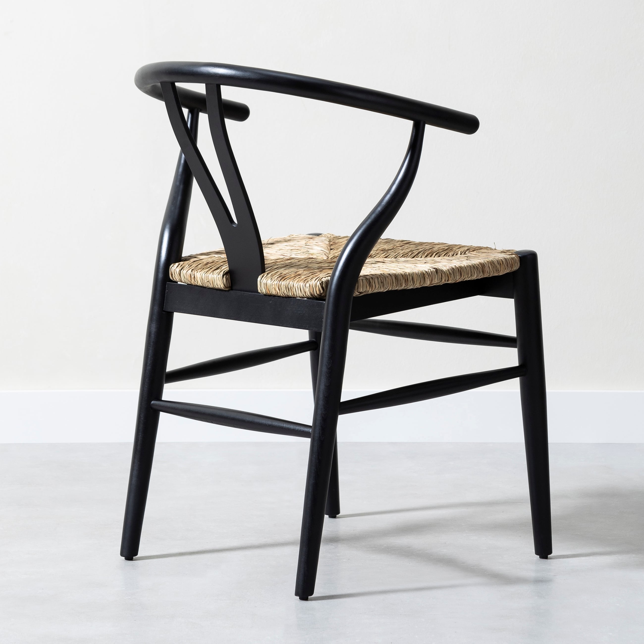 DANISH MASİF AHŞAP SANDALYE SİYAH