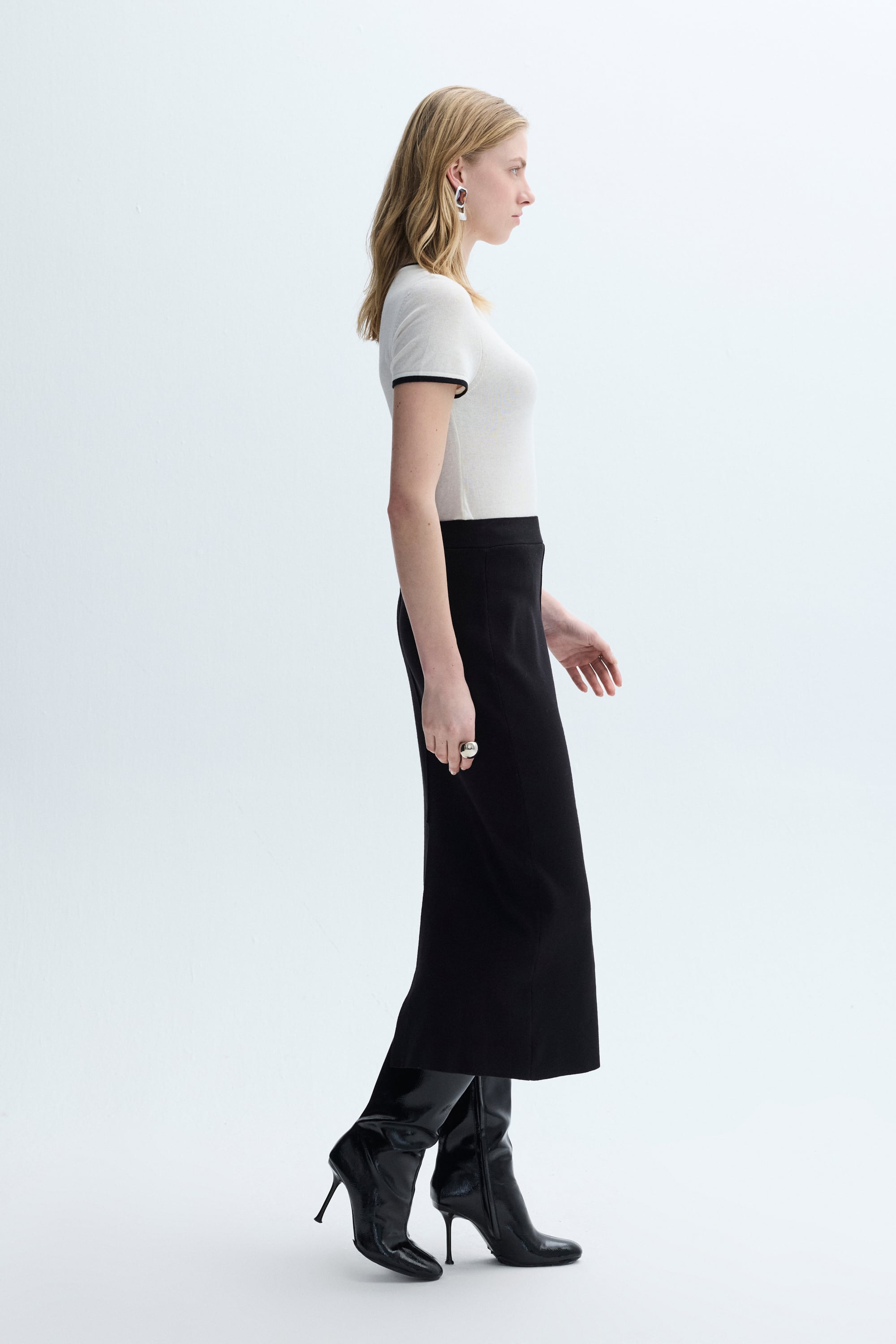 NERVÜR DİKİŞLİ YIRTMAÇLI MİDİ ETEK