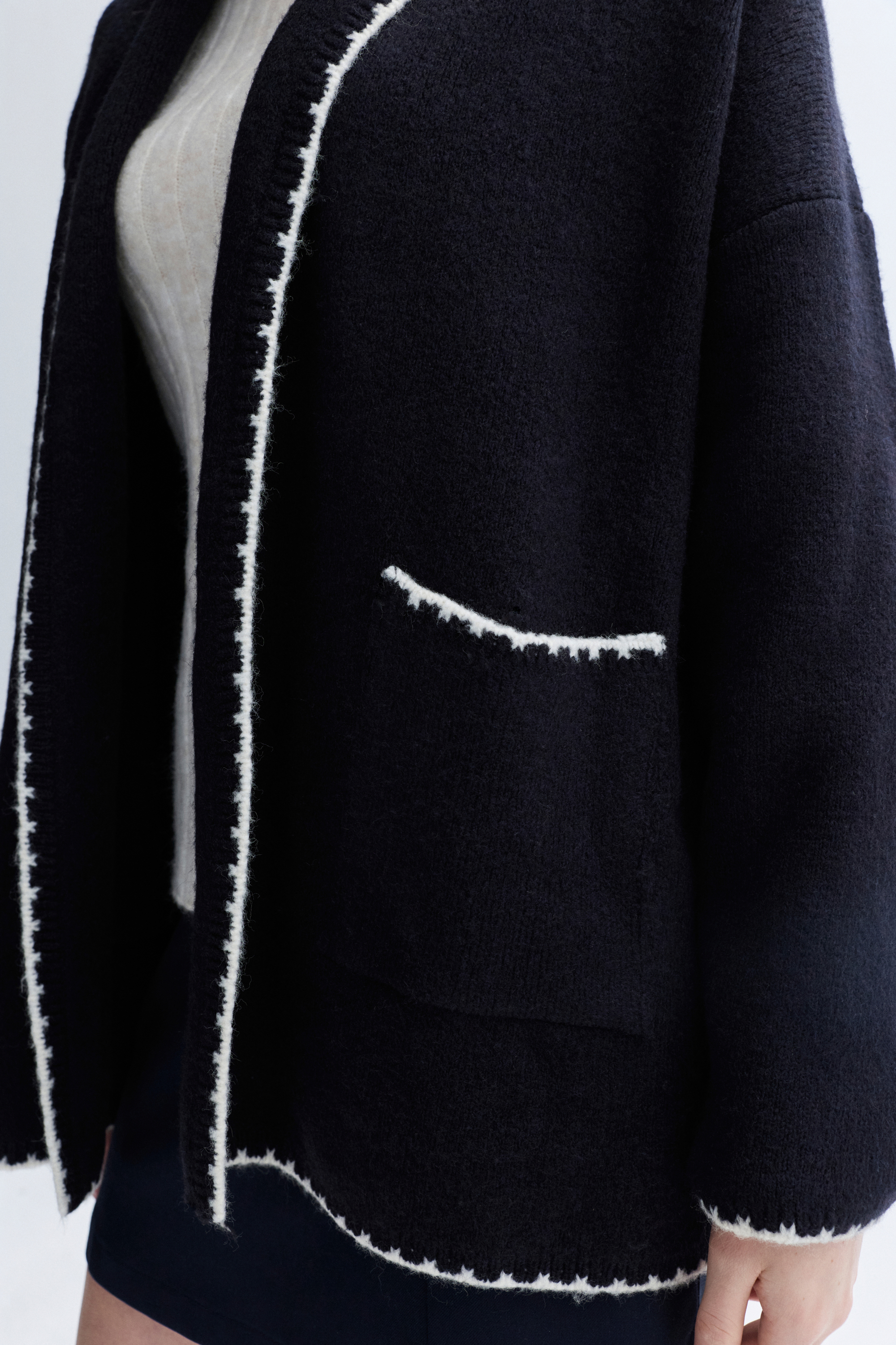 ŞAL YAKA BİYELİ HIRKA