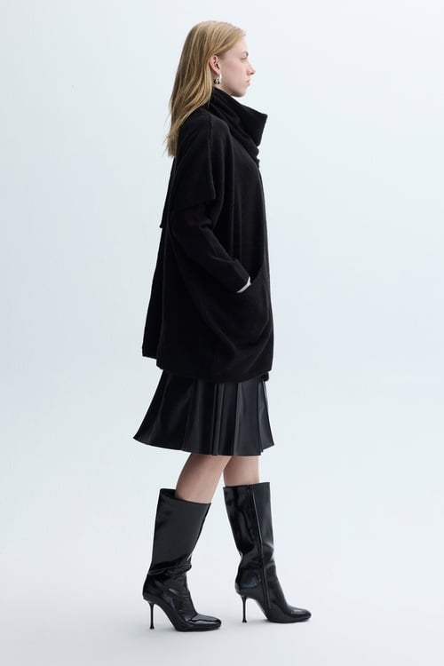 ŞAL YAKA OVERSIZE KISA KOLLU HIRKA