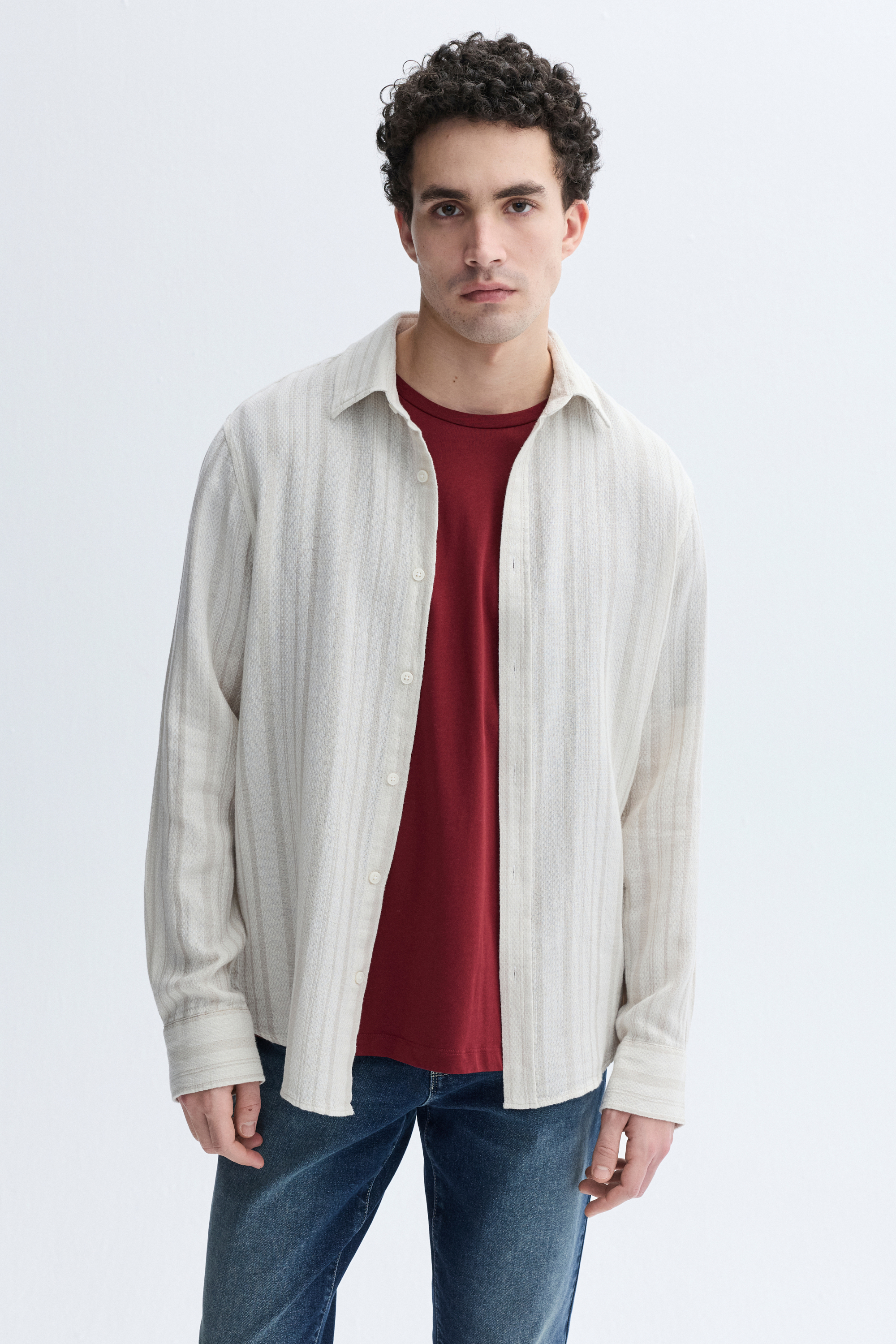 REGULAR FIT ÇİZGİLİ UZUN KOLLU GÖMLEK