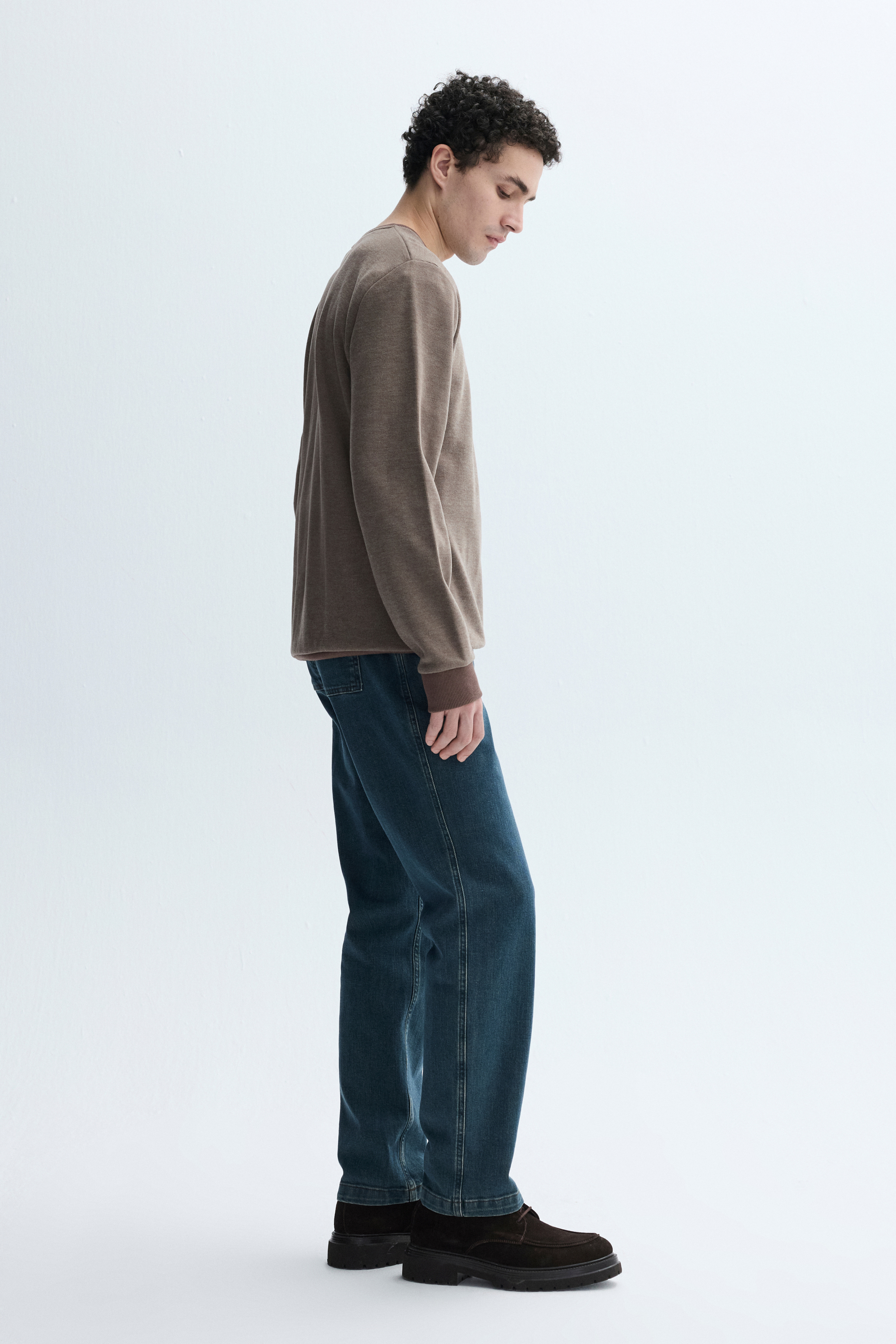 BİSİKLET YAKA SWEATSHIRT