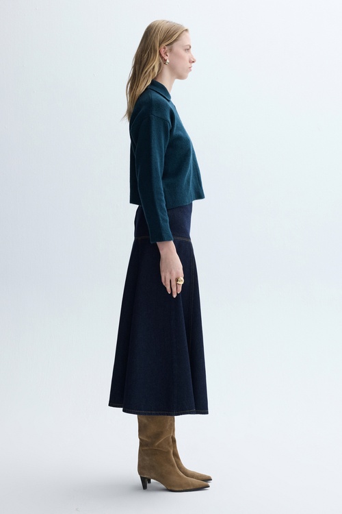 DÜĞMELİ POLO YAKA KAZAK