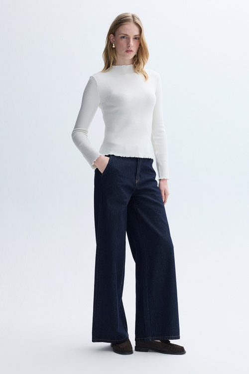 FITTED DİK YAKA UZUN KOLLU T-SHIRT