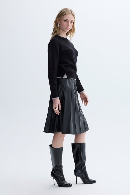 BİSİKLET YAKA TRİKO KAZAK