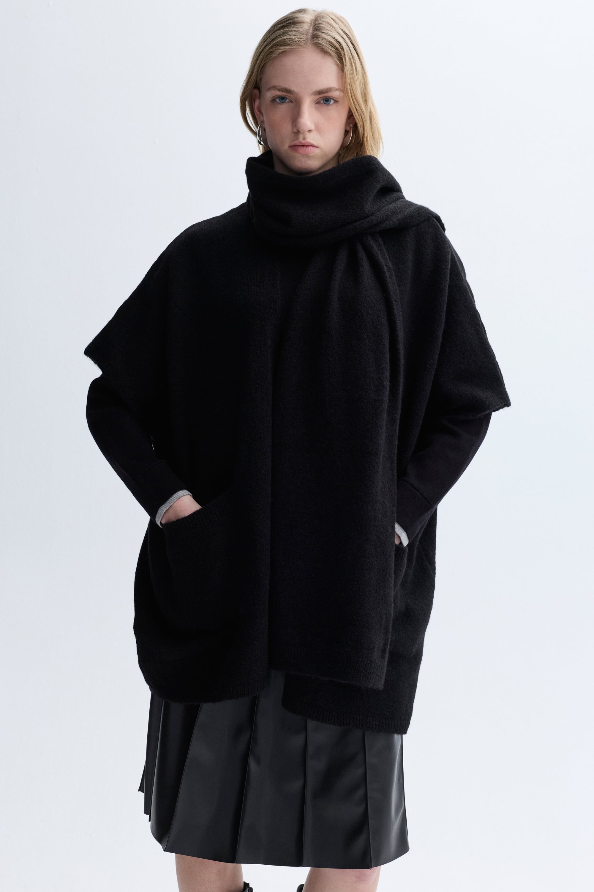 ŞAL YAKA OVERSIZE KISA KOLLU HIRKA