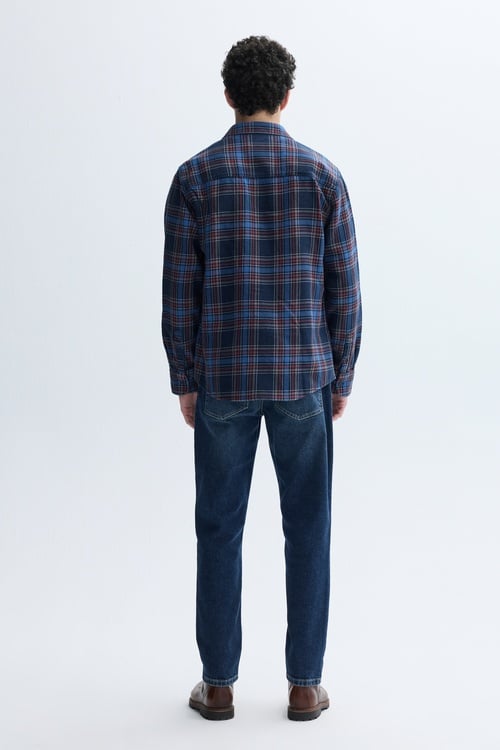 REGULAR FIT EKOSELİ UZUN KOLLU GÖMLEK