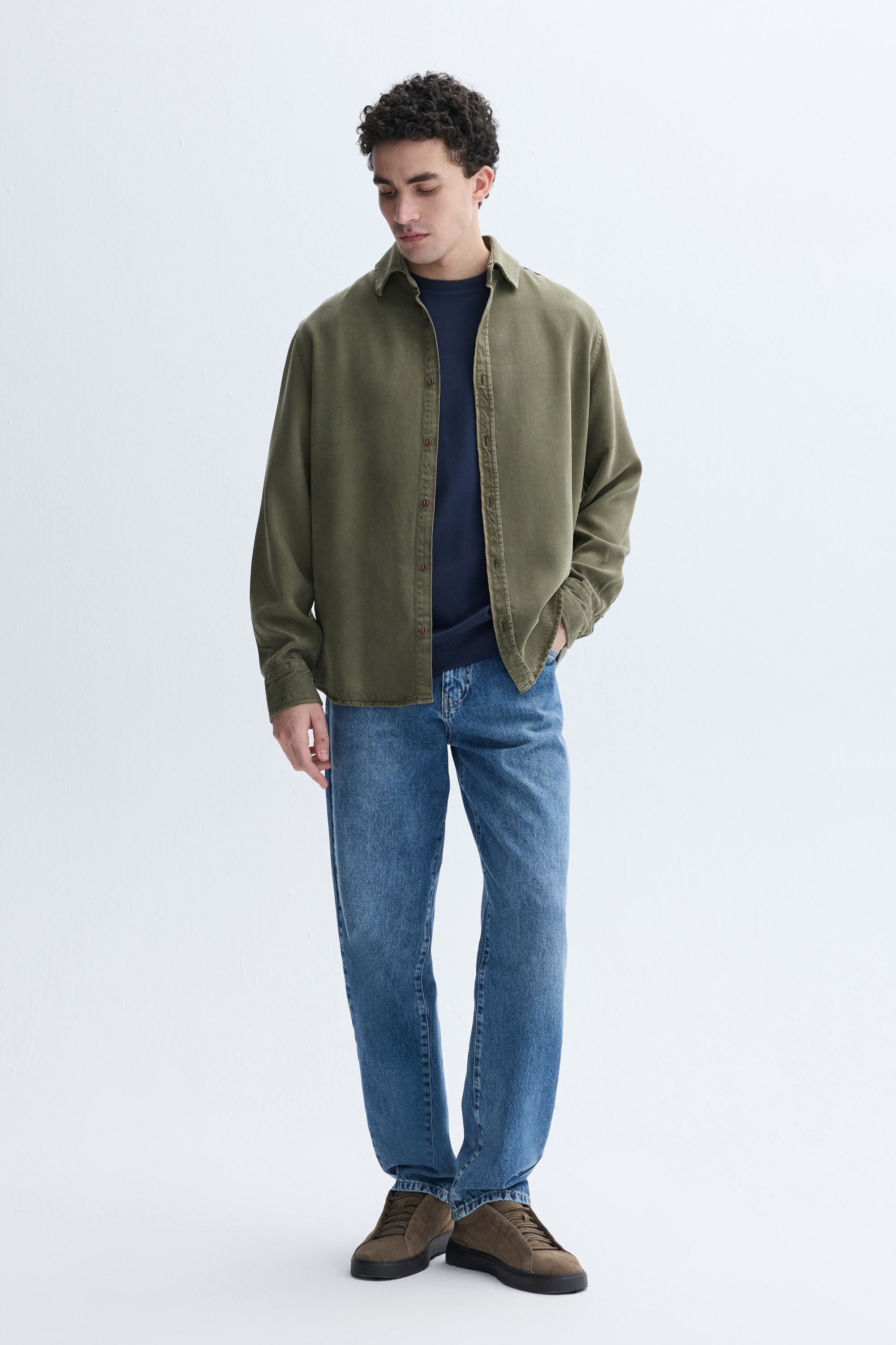 REGULAR FIT UZUN KOLLU LİYOSEL GÖMLEK