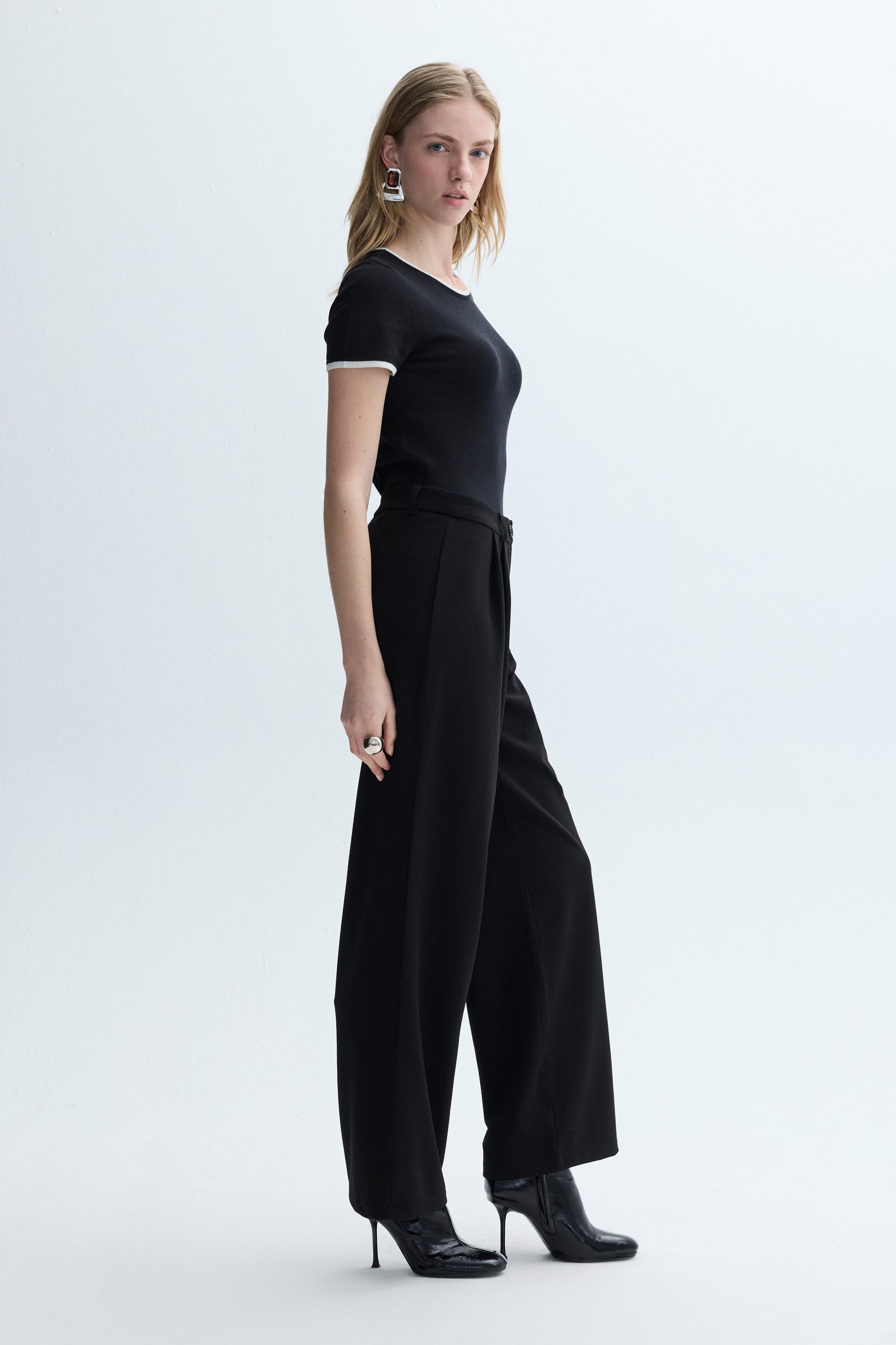 WIDE LEG PİLELİ PANTOLON