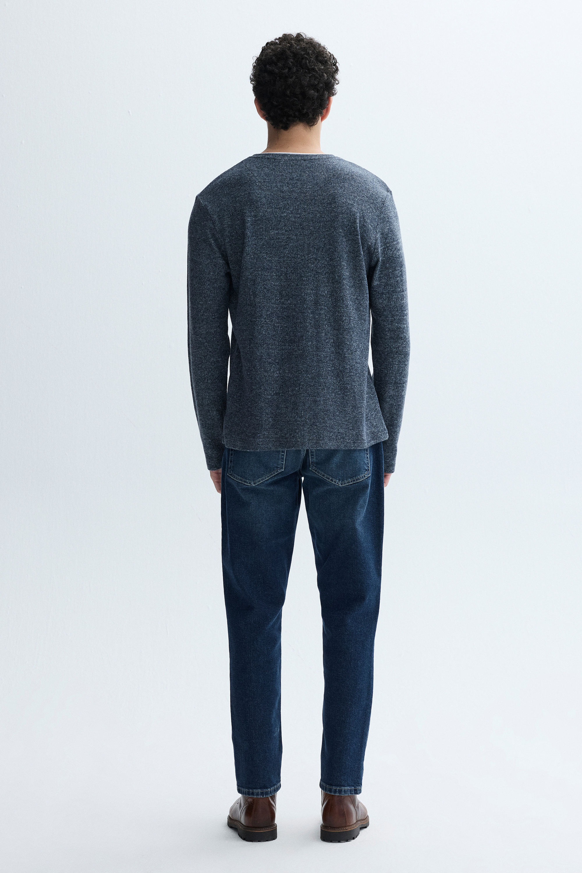 BİSİKLET YAKA SWEATSHIRT