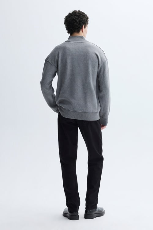 LOOSE FIT DİK YAKA FERMUARLI HIRKA