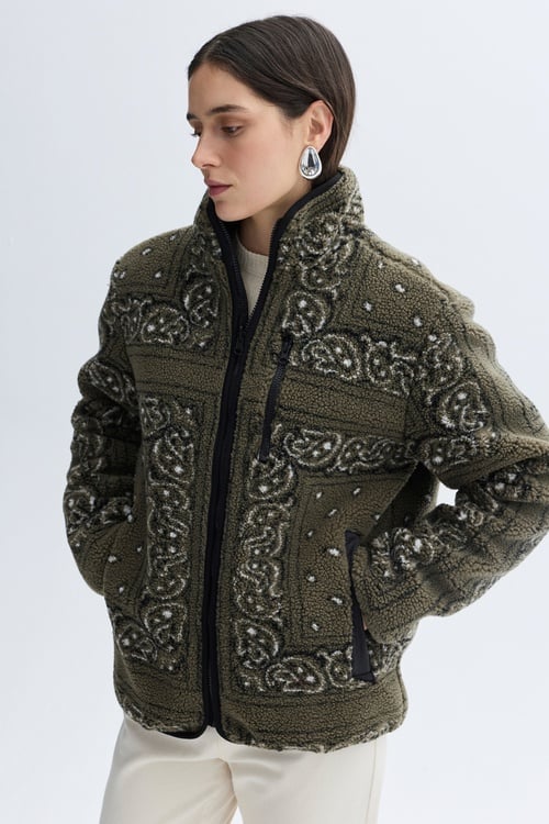 DİK YAKA ÇİFT TARAFLI PELÜŞ MONT CEKET