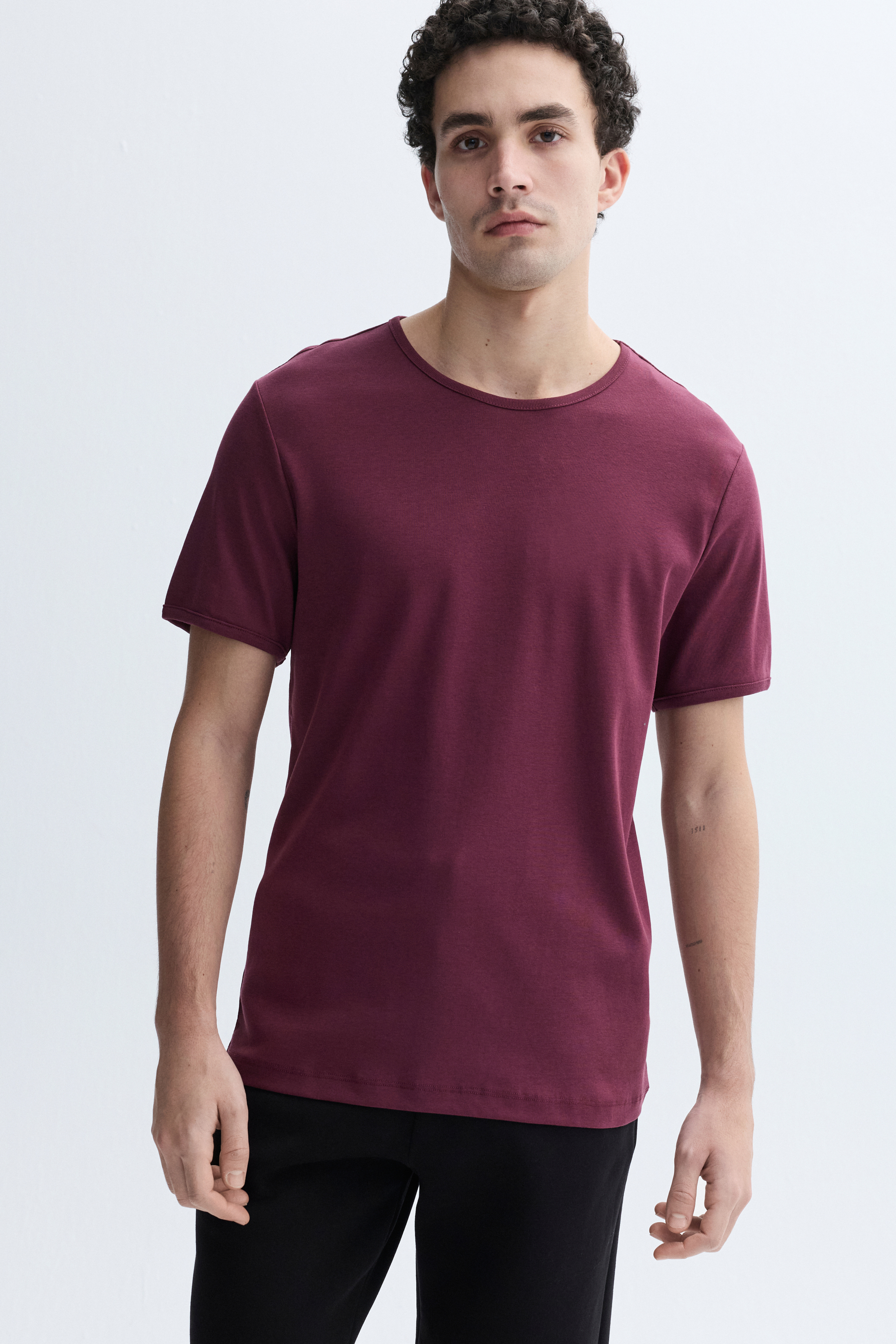 BİSİKLET YAKA T-SHIRT