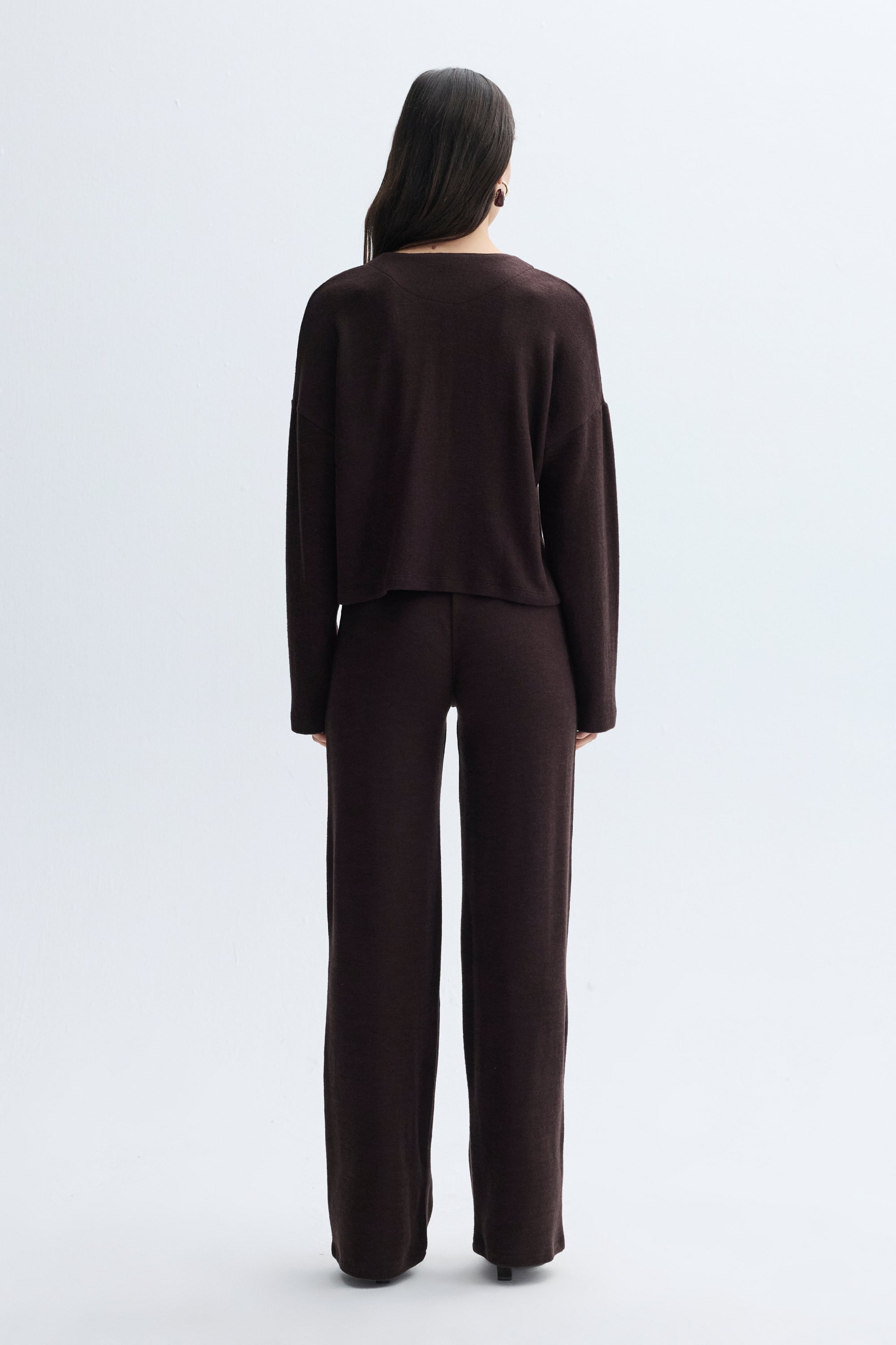 BİSİKLET YAKA DÜĞMELİ HIRKA