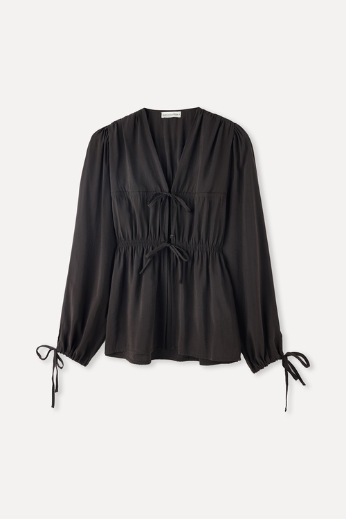  MODAL KARIŞIMLI BÜZGÜLÜ BAĞLAMALI BLUZ