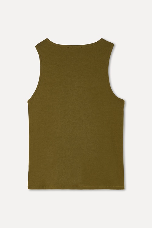  BÜZGÜLÜ KOLSUZ BLUZ