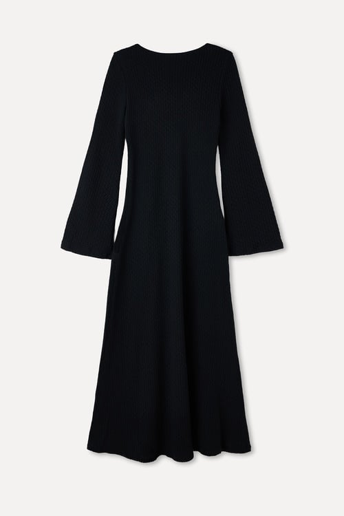 FITTED V YAKA UZUN KOLLU MİDİ ELBİSE