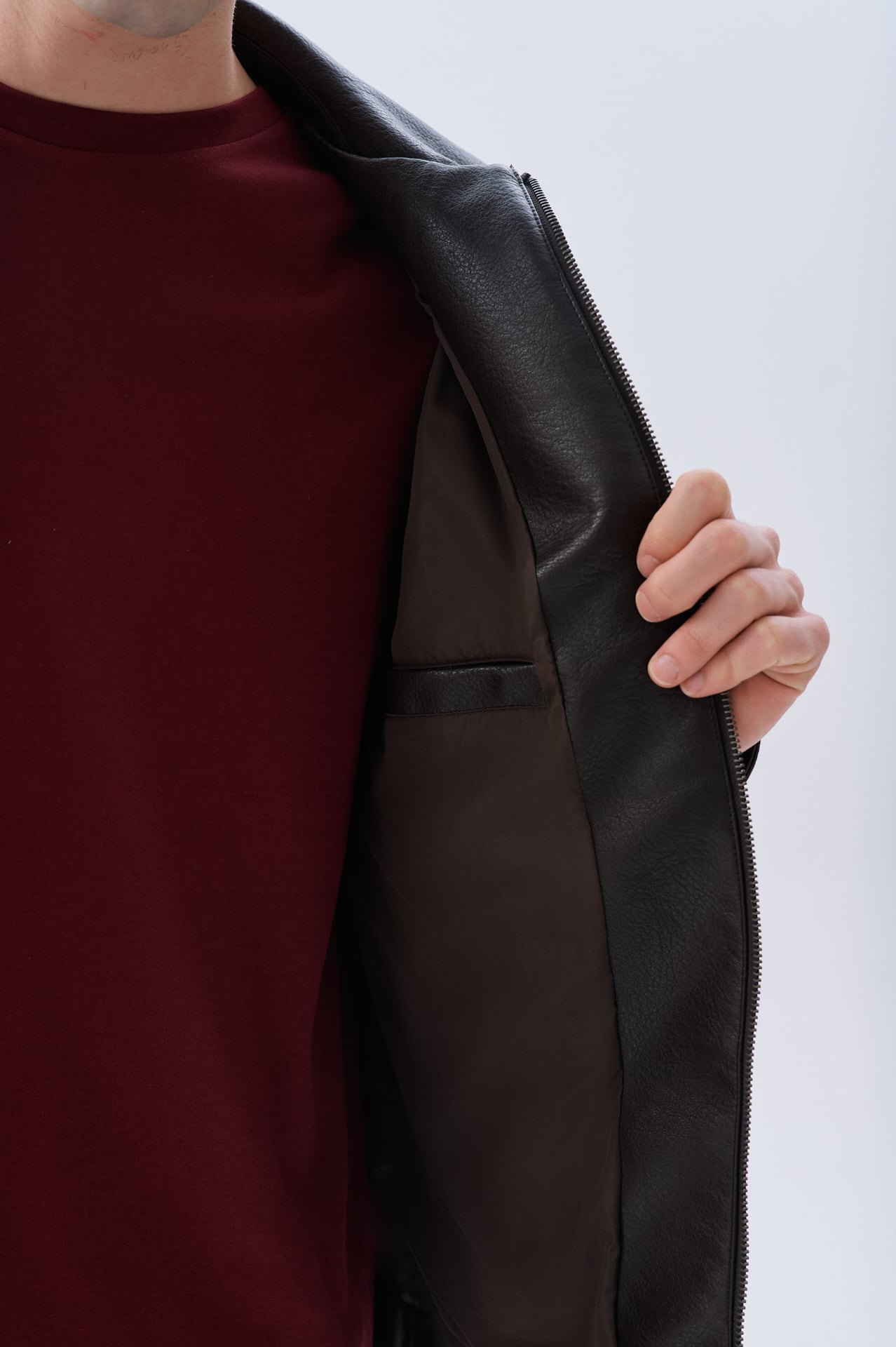 REGULAR FIT SUNİ DERİ CEKET