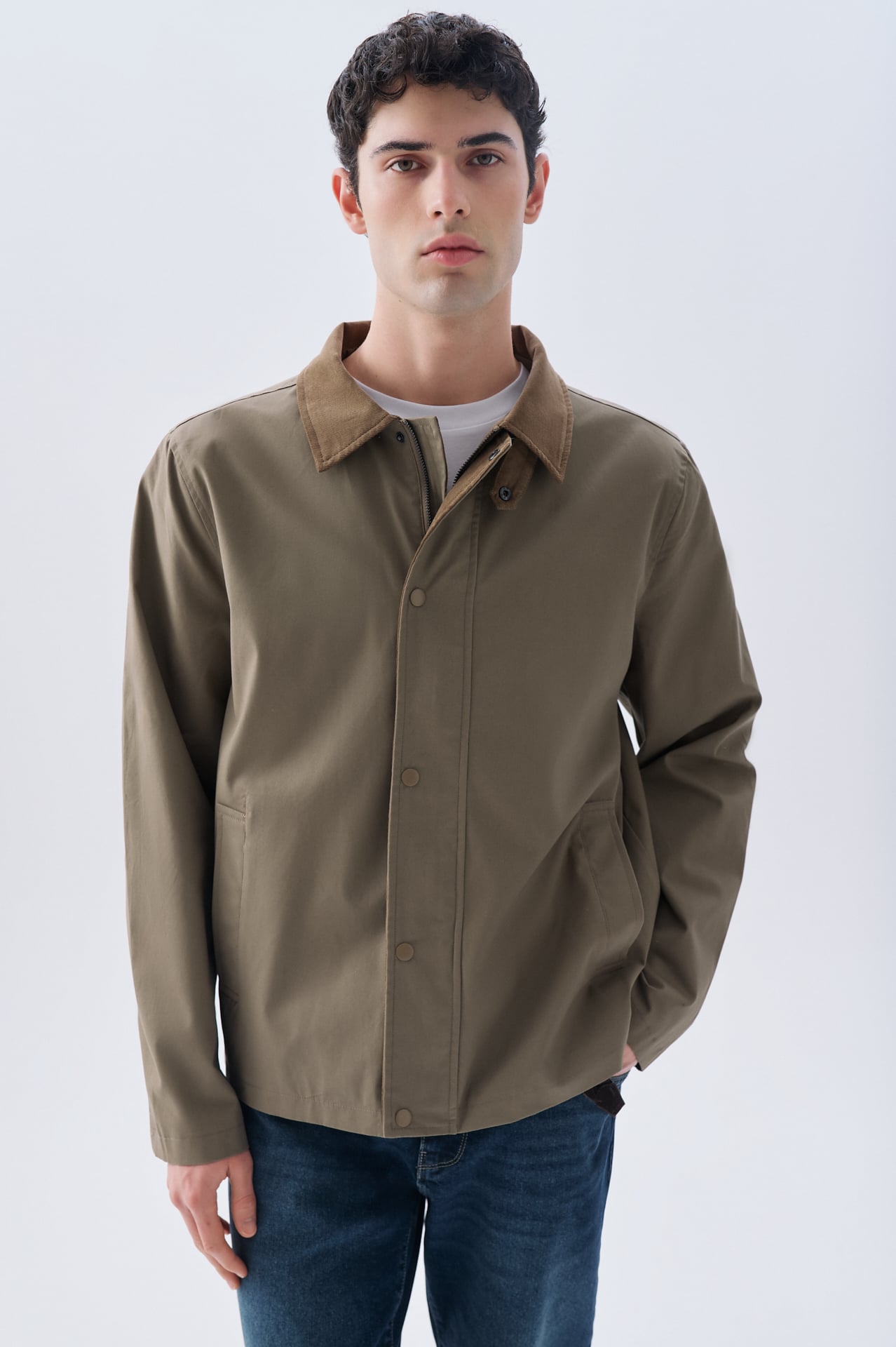 Erkek Vizon Rengi Regular Fit Kemerli Kadife Yaka Mont Ceket