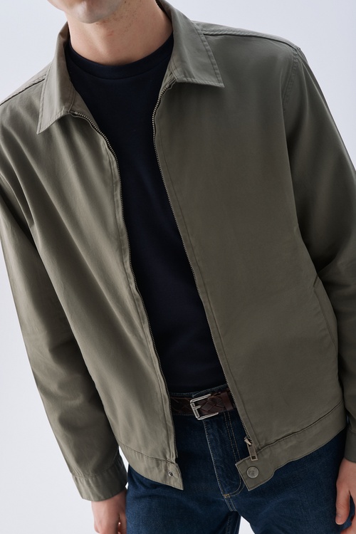 FERMUARLI İNCE CEKET