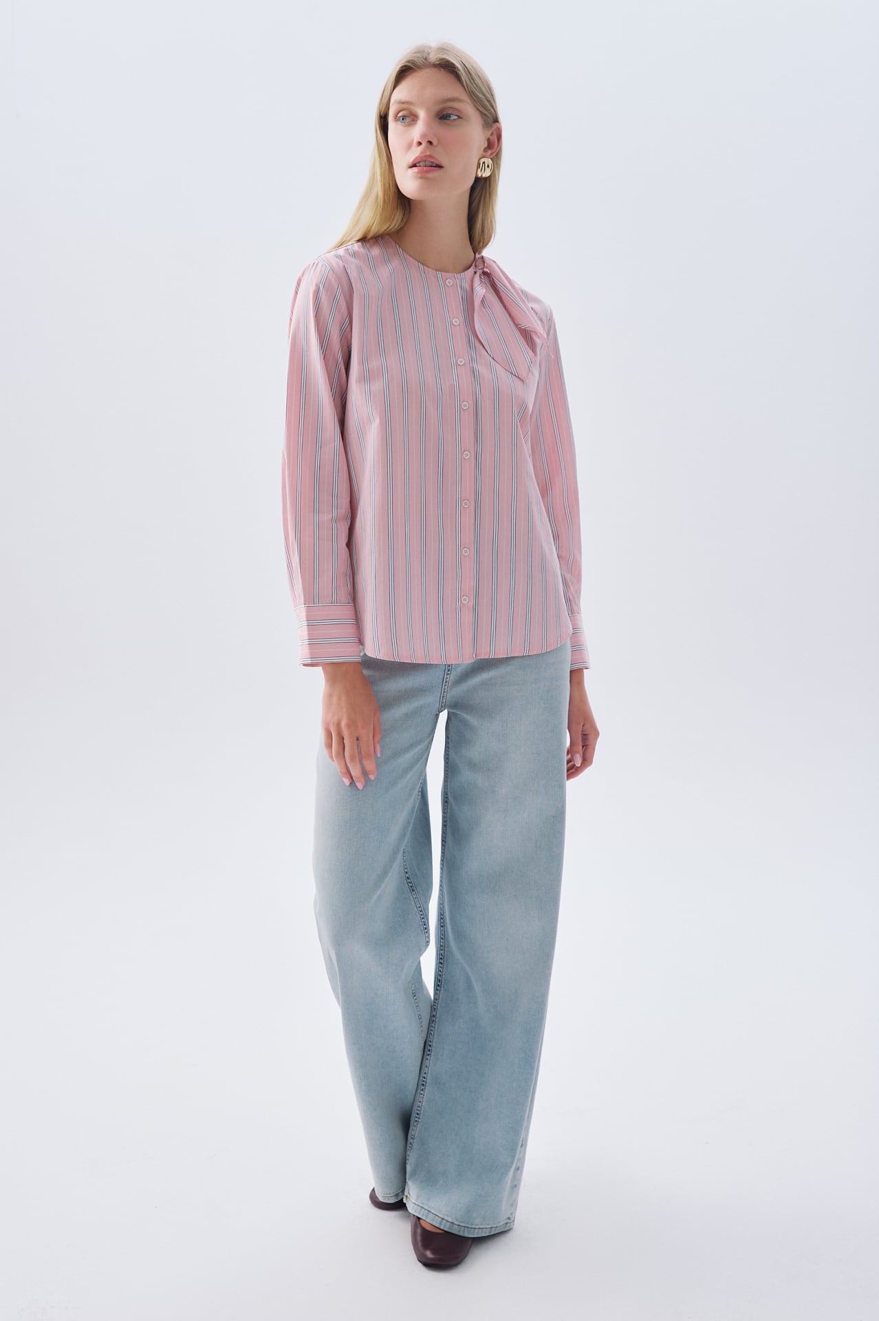 ÇİZGİLİ FİYONK DETAYLI UZUN KOLLU GÖMLEK