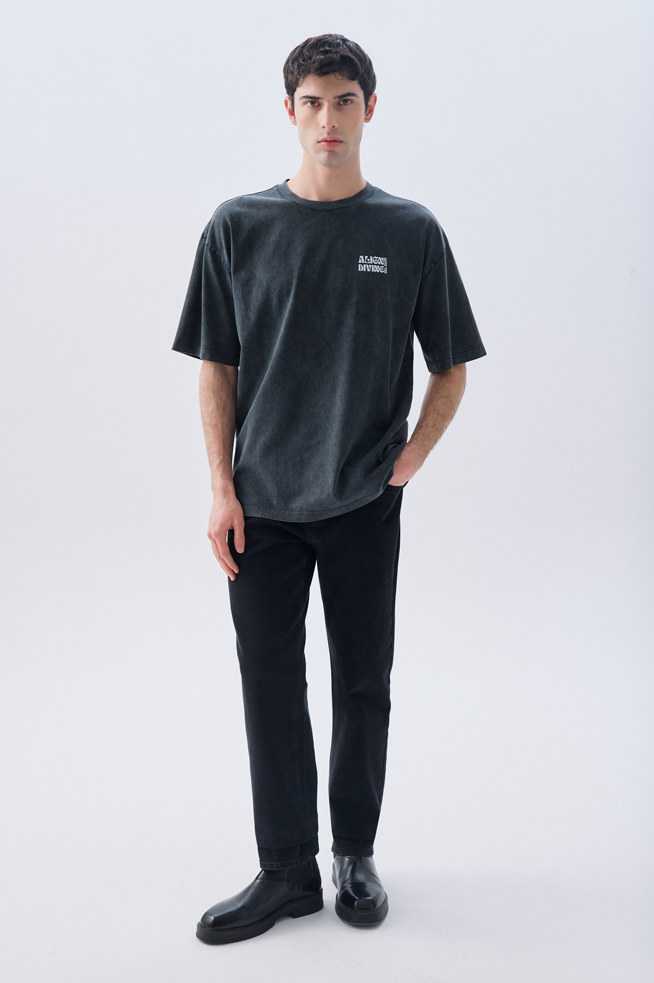 BASKILI OVERSIZE BİSİKLET YAKA T-SHIRT