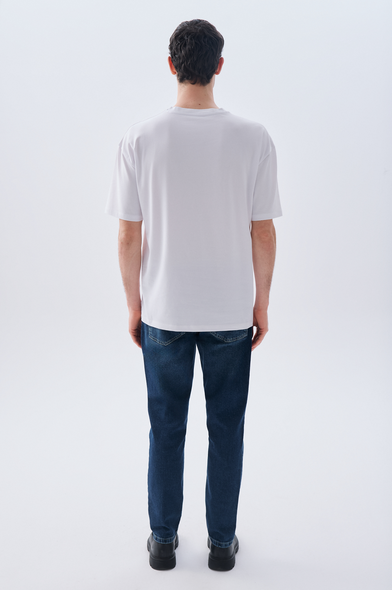 BASKILI OVERSIZE BİSİKLET YAKA T-SHIRT