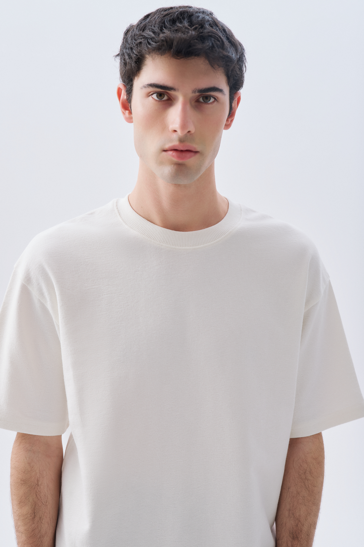 OVERSIZE BİSİKLET YAKA T-SHIRT