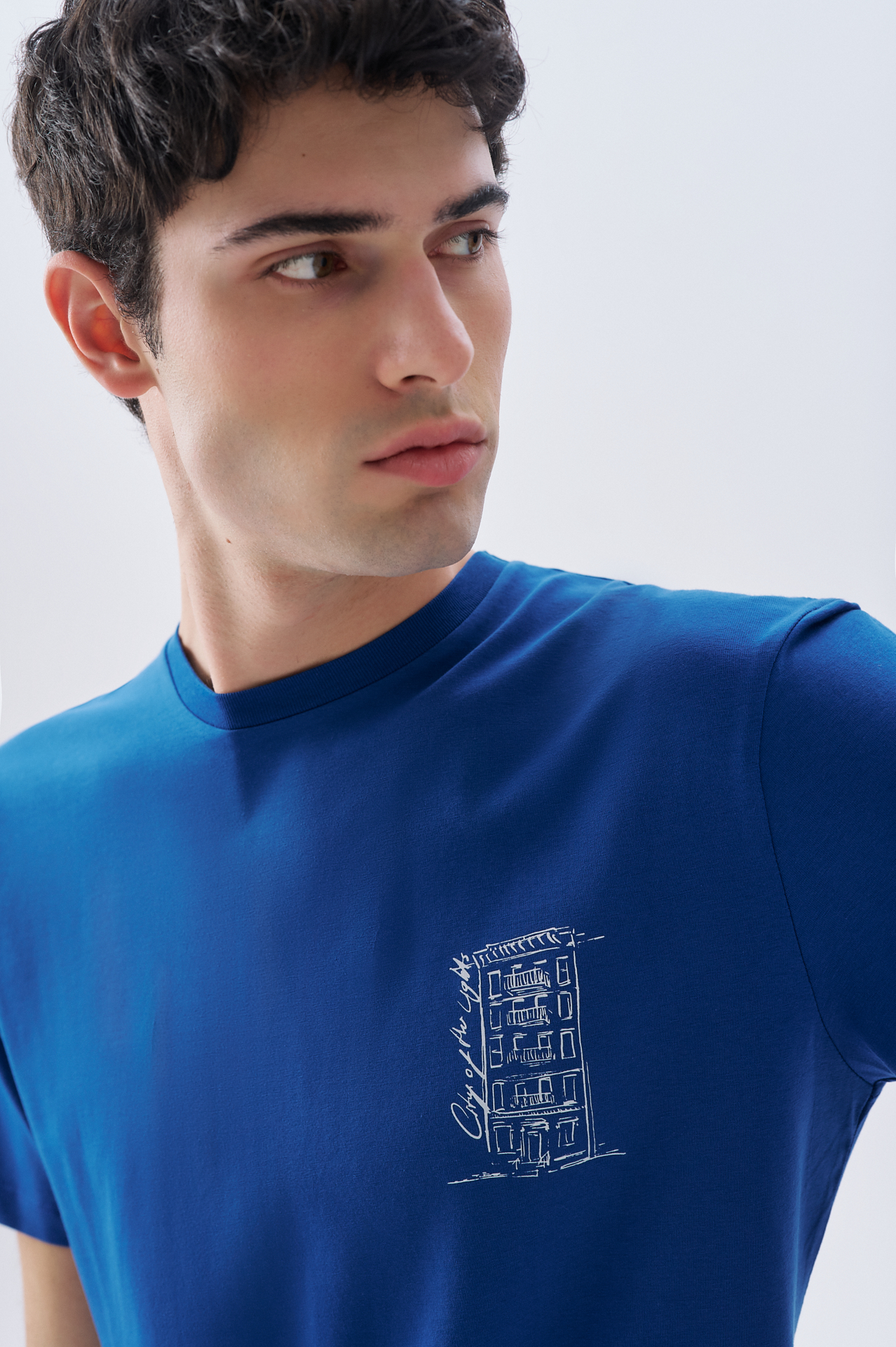 BASKILI BİSİKLET YAKA T-SHIRT