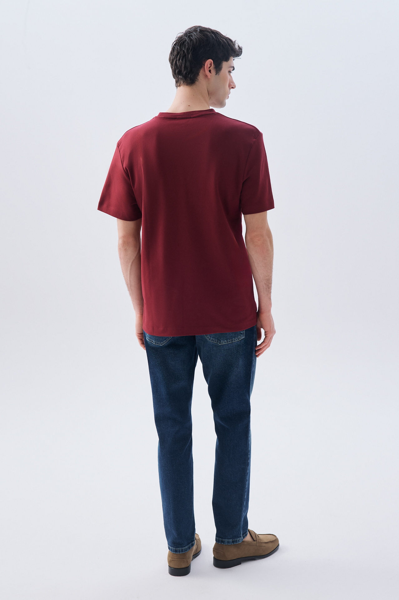 LOOSE FIT BİSİKLET YAKA T-SHIRT