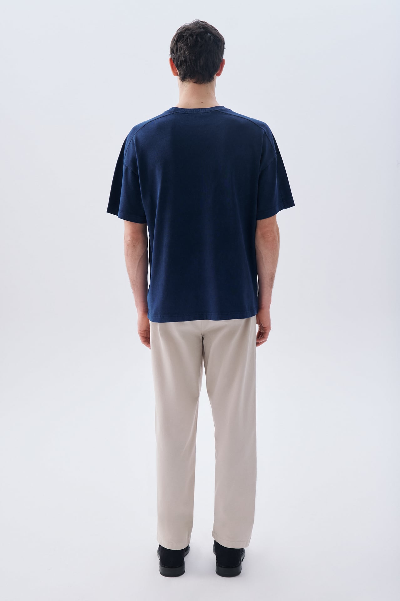 OVERSIZE BİSİKLET YAKA T-SHIRT