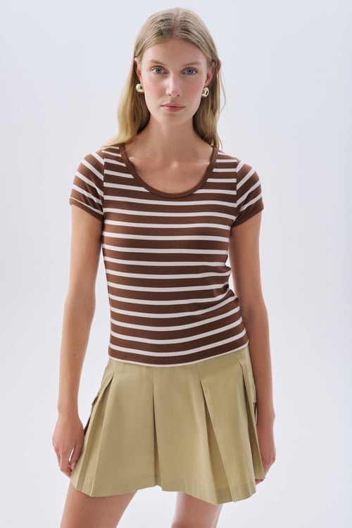 FITTED ÇİZGİLİ BİSİKLET YAKA T-SHIRT