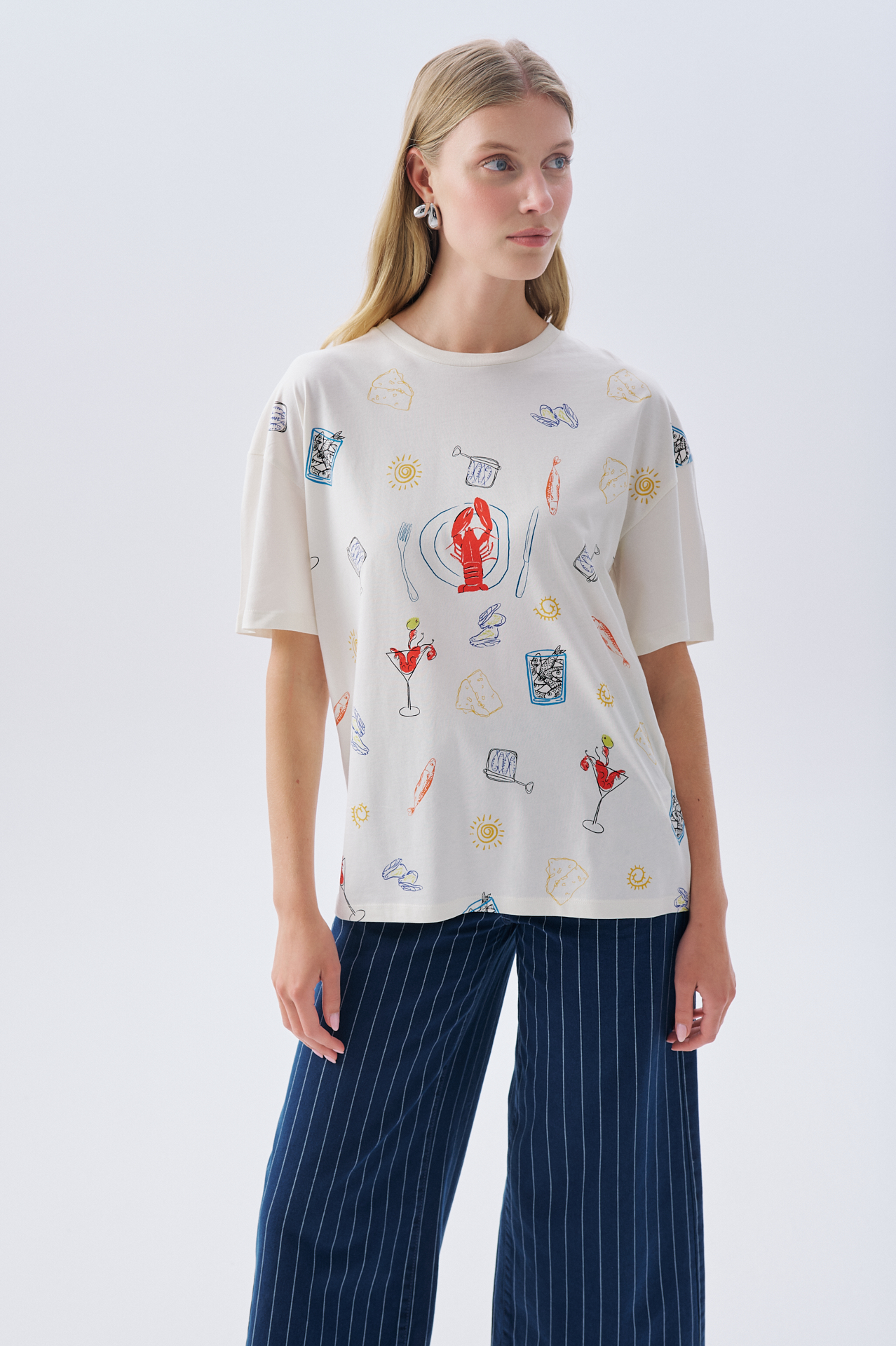 BASKILI OVERSIZE BİSİKLET YAKA T-SHIRT