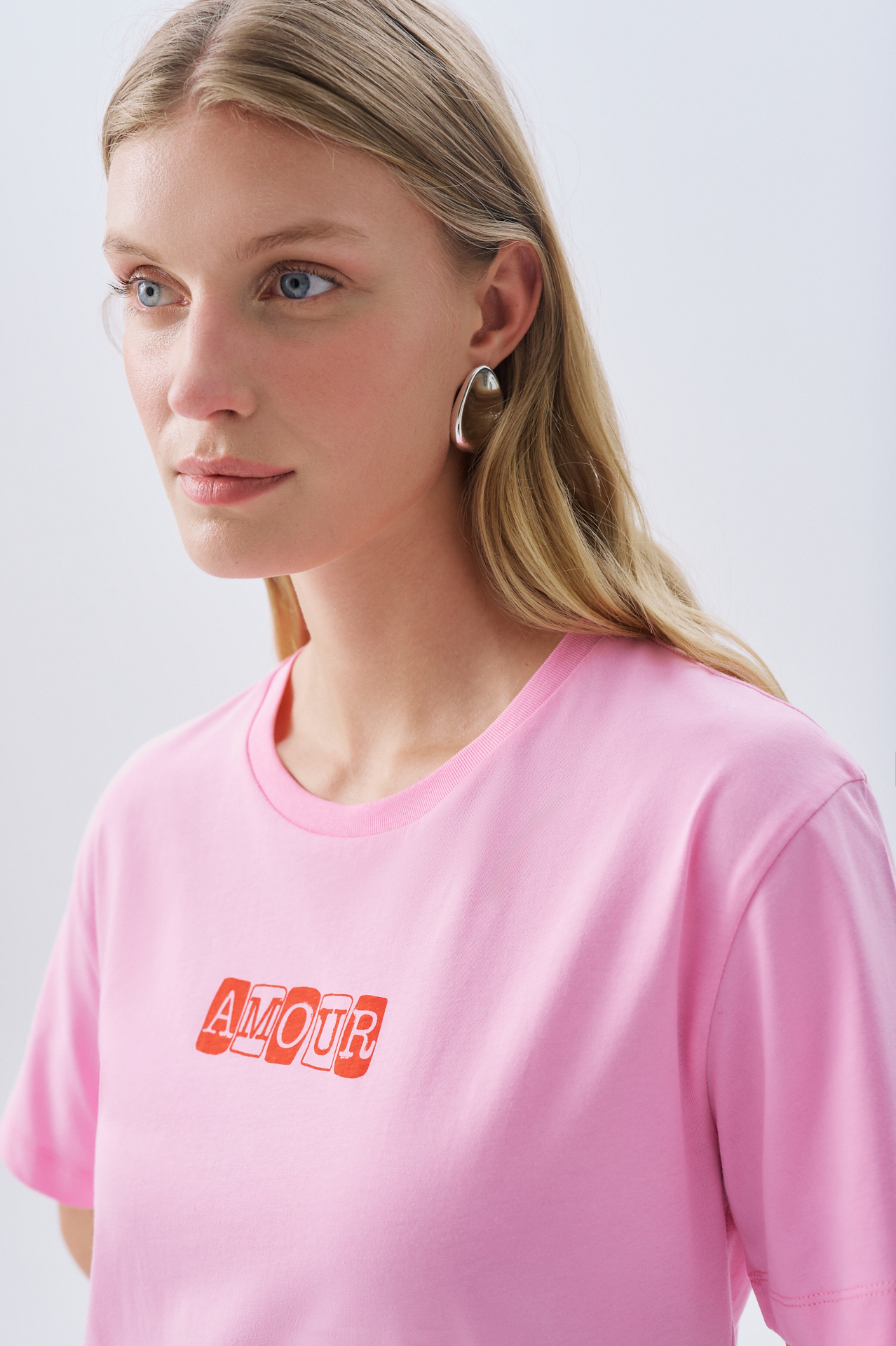 BASKILI BİSİKLET YAKA T-SHIRT