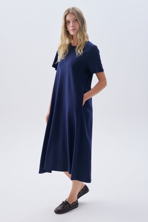 OVERSIZE KISA KOLLU CEPLİ MİDİ ELBİSE