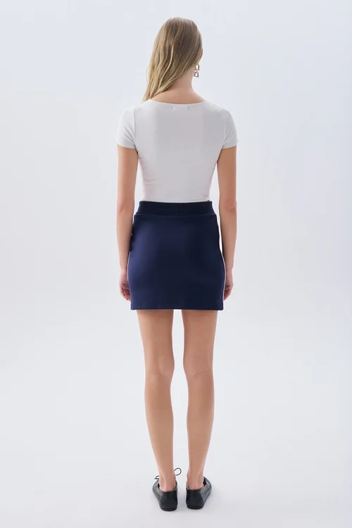 FİTİLLİ FITTED NERVÜR DİKİŞLİ KISA KOLLU BLUZ