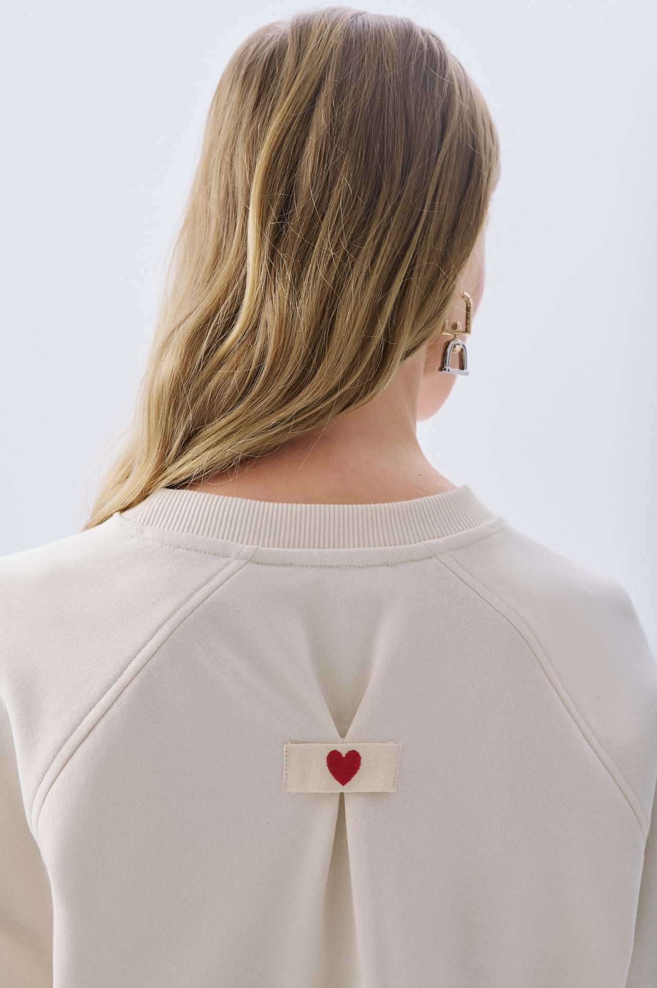 OVERSIZE BİSİKLET YAKA SWEATSHIRT